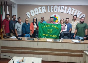 SESSÃO ORDINÁRIA:  Vereadores apreciam 16 Projetos de Lei