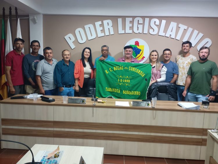 SESSÃO ORDINÁRIA: Vereadores apreciam 16 Projetos de Lei