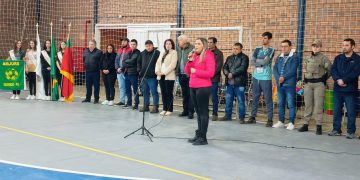 34ª OLIMPÍADA RURAL DE SEGREDO: Presidente prestugia abertura do evento.